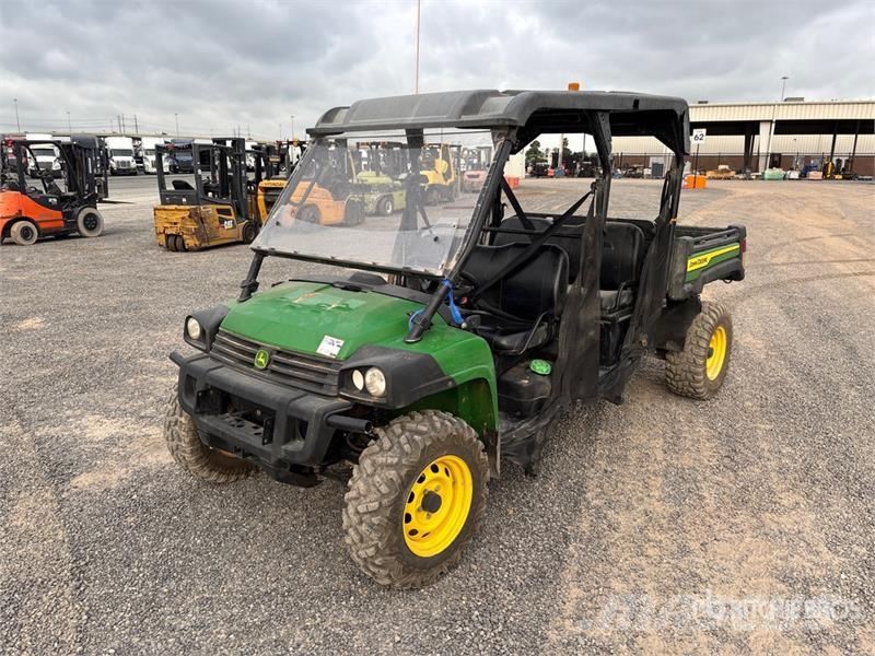 John Deere 4x4 Utility Vehicle Maquinaria para servicios públicos