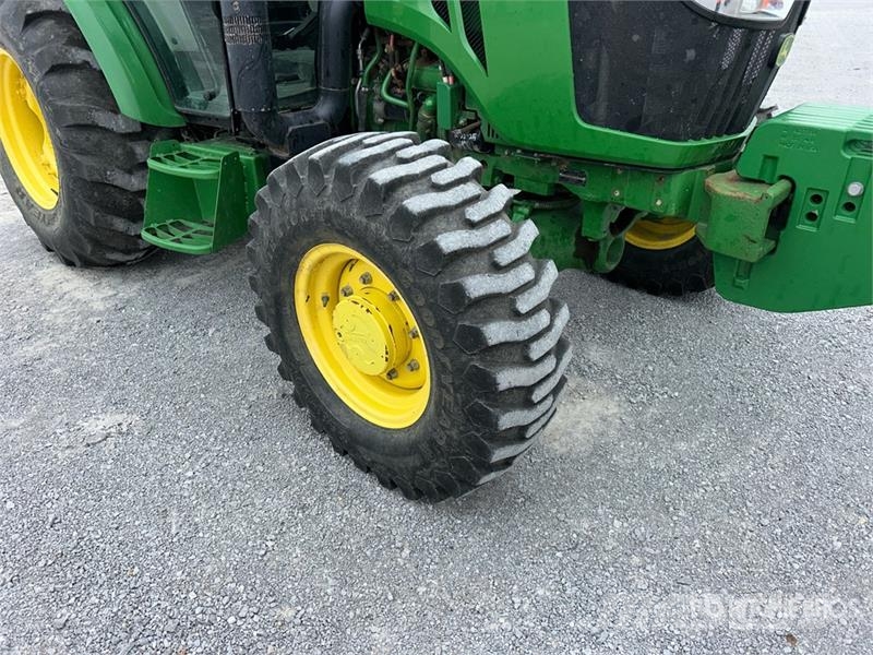 John Deere 5075E Kompakt traktorok