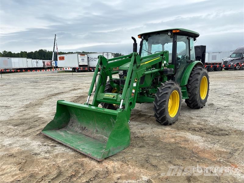 John Deere 5075E Kompakttraktorer