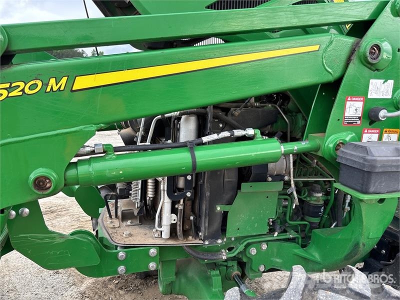 John Deere 5075E Kompakttraktorer