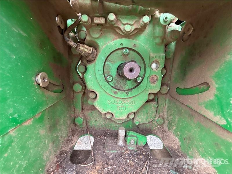 John Deere 5075E Compacttrekkers