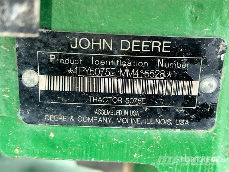 John Deere 5075E Compact tractors