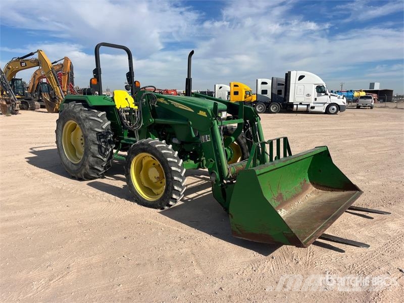 John Deere 5075E Manjši traktorji