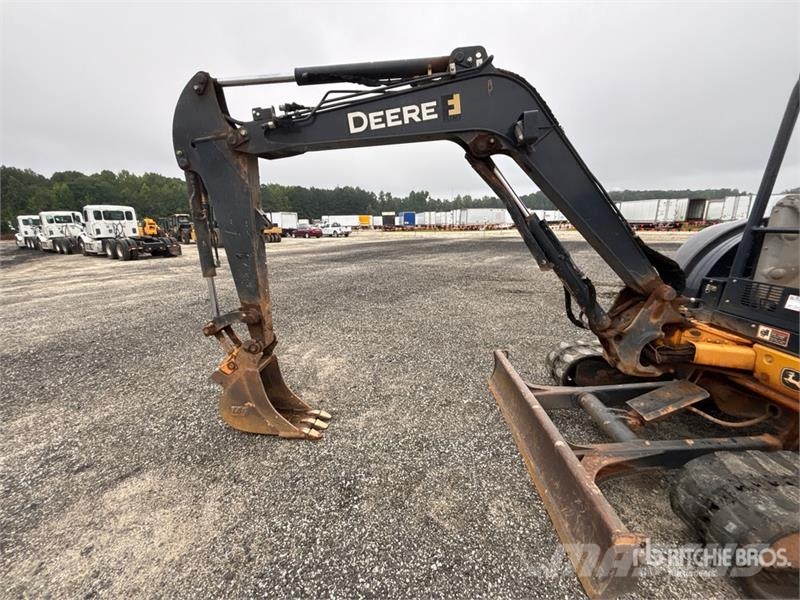 John Deere 50G Miniescavatori