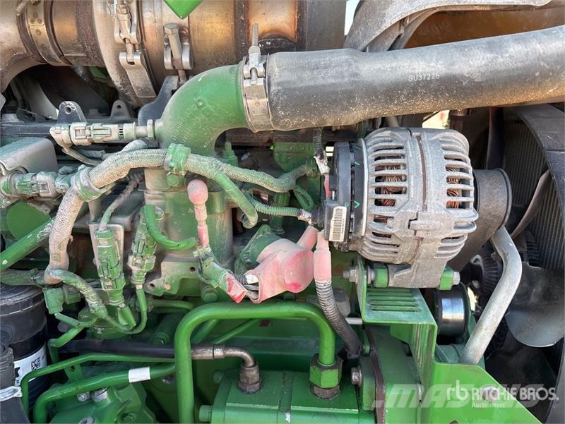 John Deere 5100E الجرارات