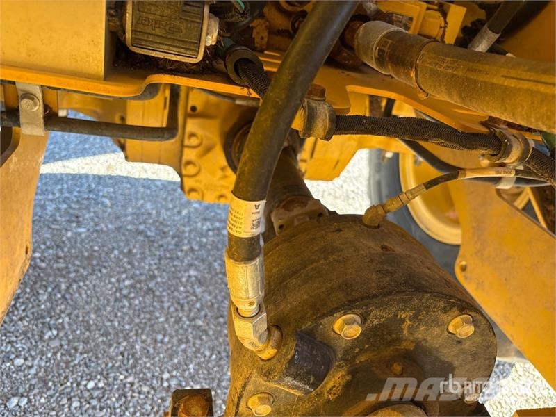 John Deere 524 P-Tier Læssemaskiner på hjul