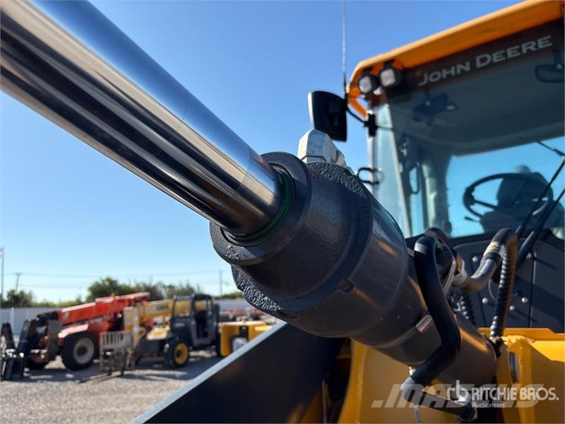 John Deere 524 P-Tier Læssemaskiner på hjul