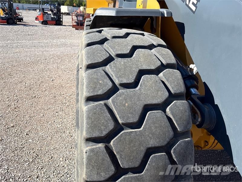 John Deere 524 P-Tier Læssemaskiner på hjul
