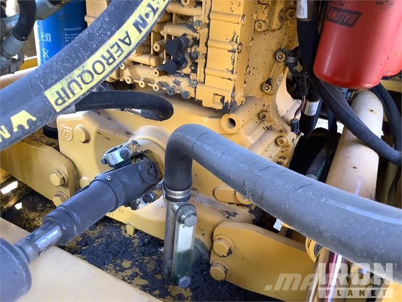John Deere 524K Фронтальные погрузчики