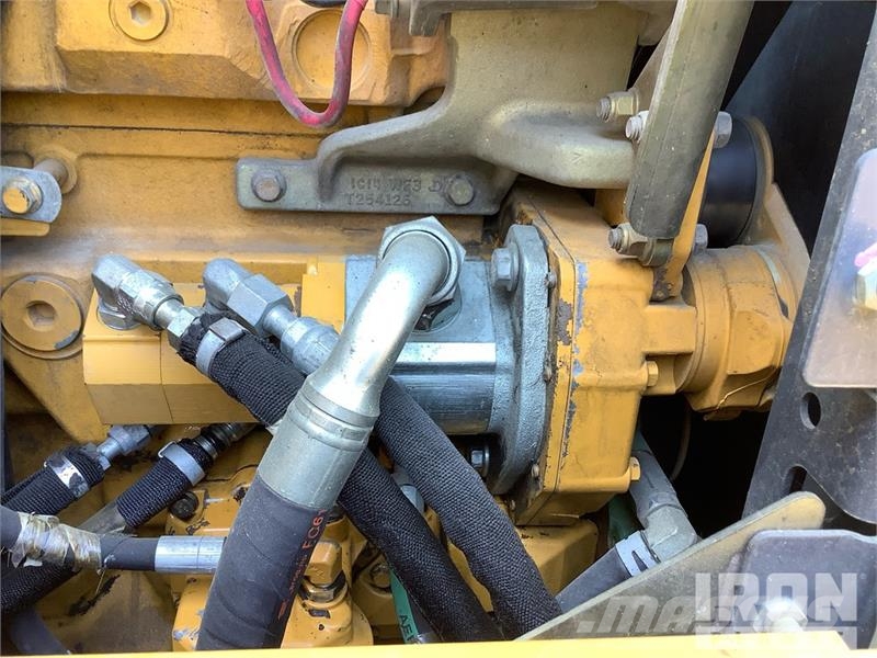 John Deere 524K Фронтальные погрузчики