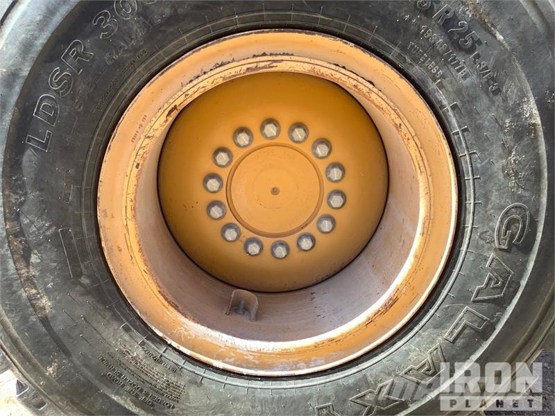 John Deere 524K Фронтальные погрузчики