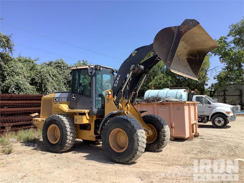 John Deere 524K Фронтальные погрузчики