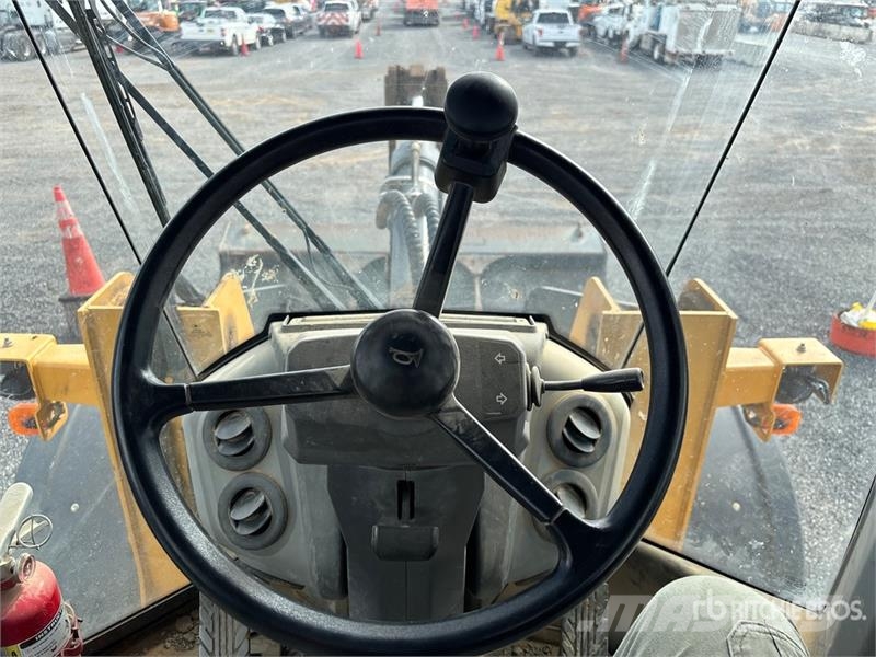 John Deere 524L Wheel Loader Utovarivači na kotačima