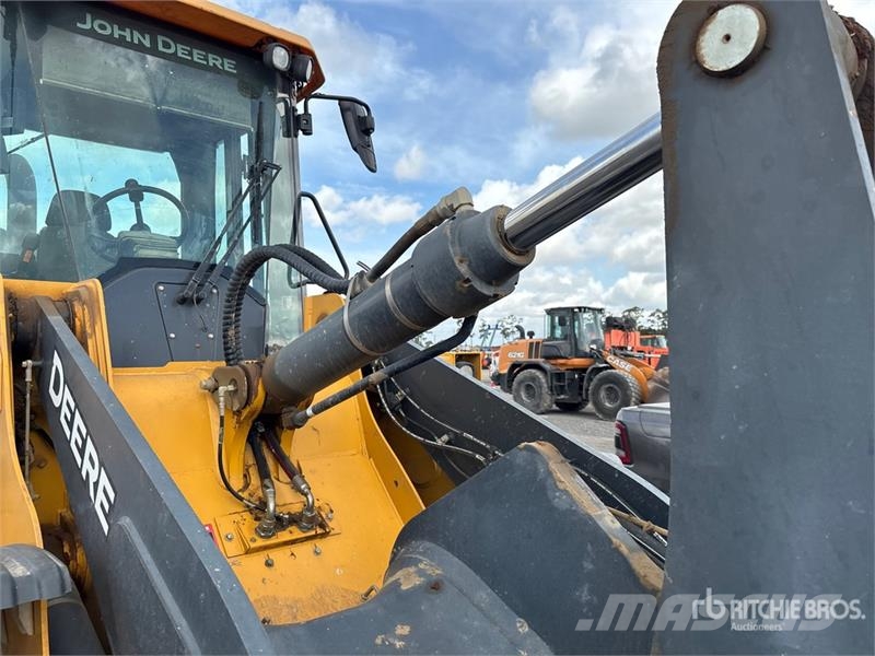 John Deere 524L Wheel Loader Utovarivači na kotačima