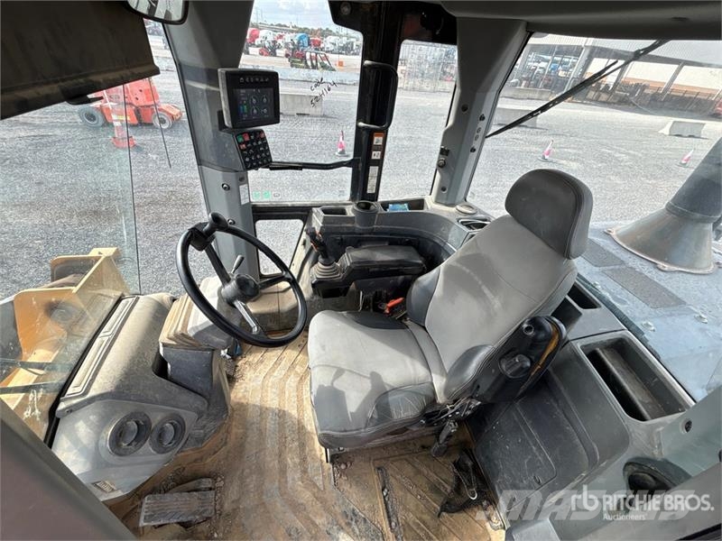John Deere 524L Wheel Loader Utovarivači na kotačima