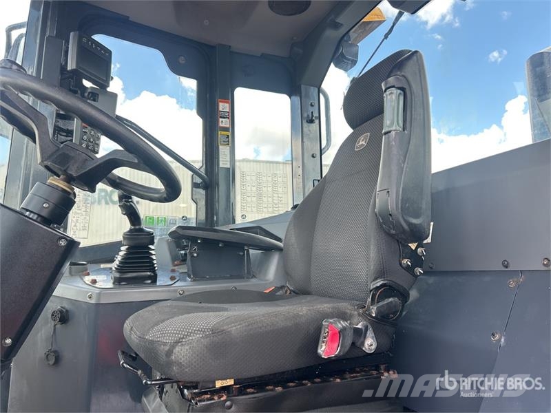 John Deere 544 G-Tier Wheel loaders