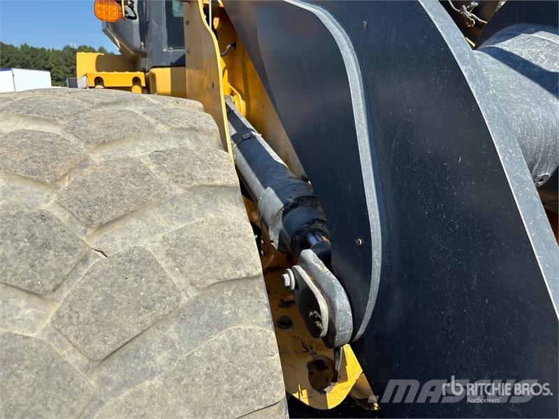 John Deere 544 P-Tier Kolesni nakladalci