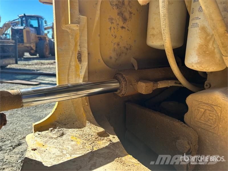 John Deere 544J Wheel Loader Kolesni nakladalci