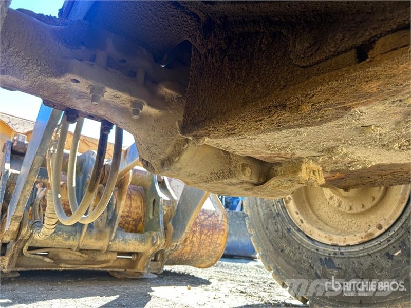John Deere 544J Wheel Loader Kolesni nakladalci