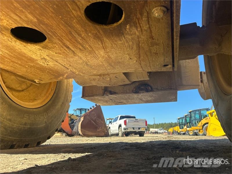 John Deere 544J Wheel Loader Kolesni nakladalci