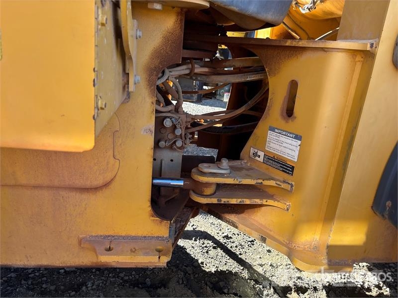 John Deere 544K Chargeuse sur pneus