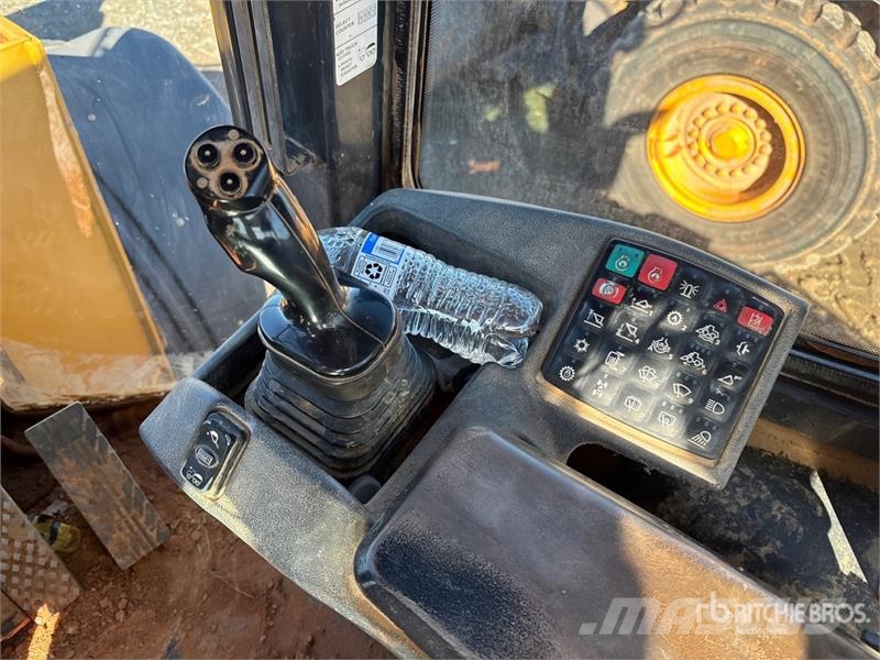 John Deere 544K Chargeuse sur pneus