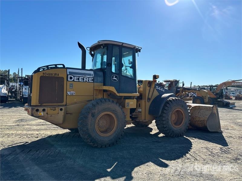 John Deere 544K Chargeuse sur pneus