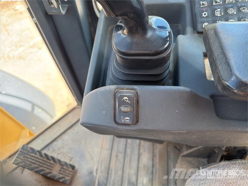John Deere 544KII Wheel Loader Gumikerekes homlokrakodók