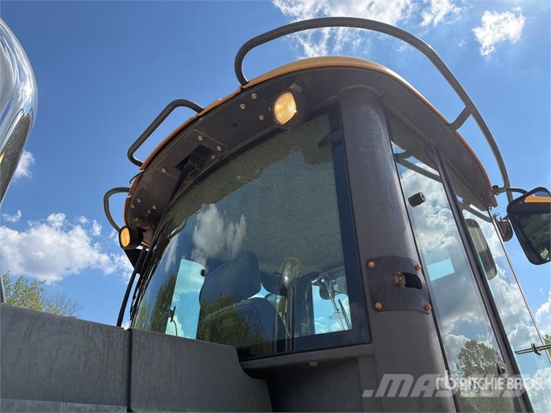 John Deere 544KII Wheel Loader Gumikerekes homlokrakodók