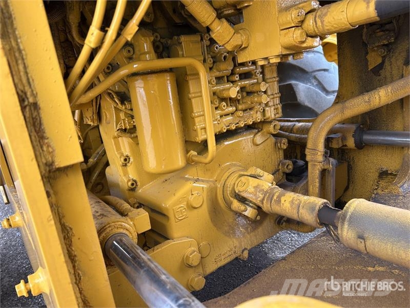 John Deere 544L Wheel Loader Фронтальні навантажувачі