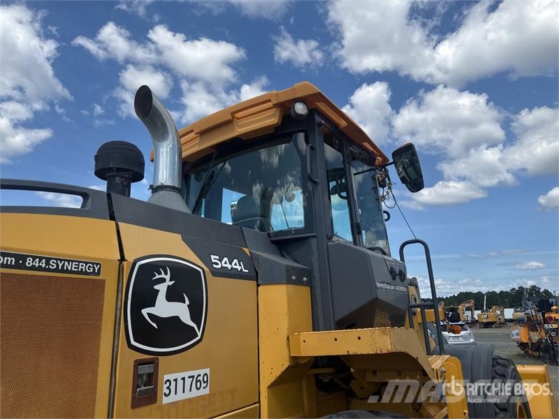 John Deere 544L Wheel Loader Wheel loaders