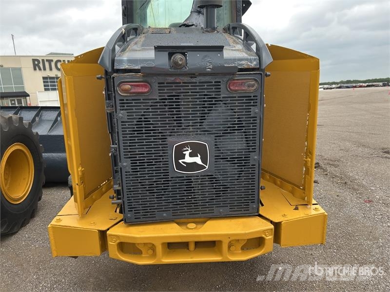 John Deere 544L Wheel Loader Фронтальні навантажувачі
