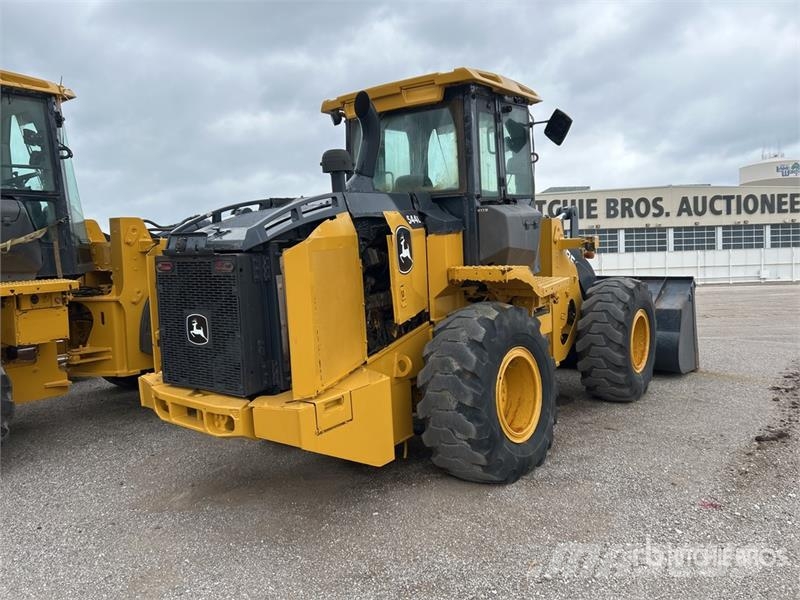 John Deere 544L Wheel Loader Фронтальні навантажувачі