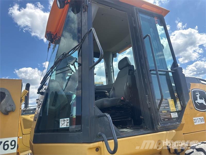 John Deere 544L Wheel Loader Wheel loaders