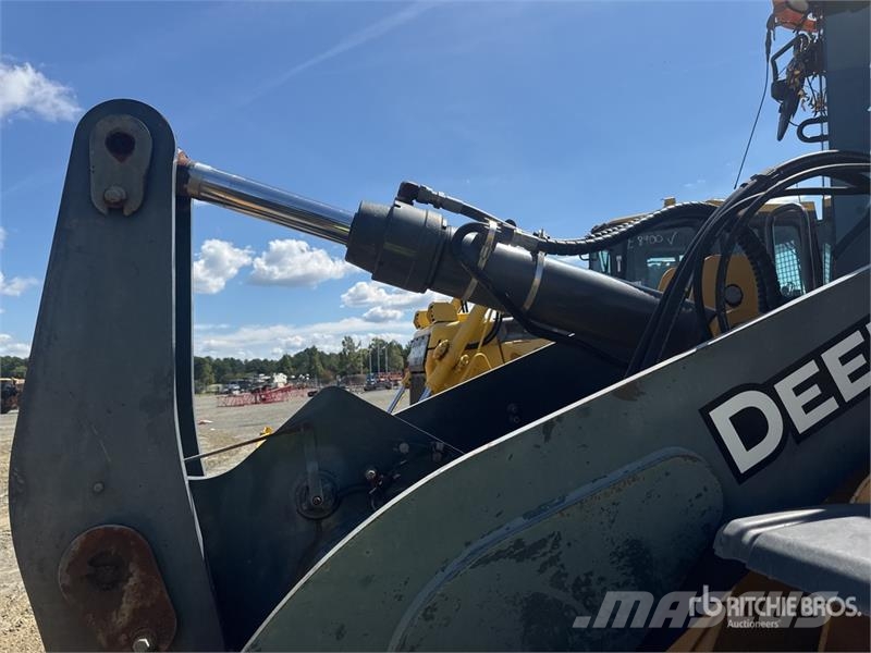 John Deere 544L Wheel Loader Wheel loaders