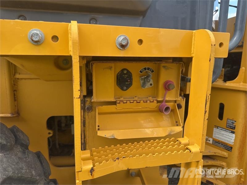 John Deere 544L Wheel Loader Wheel loaders