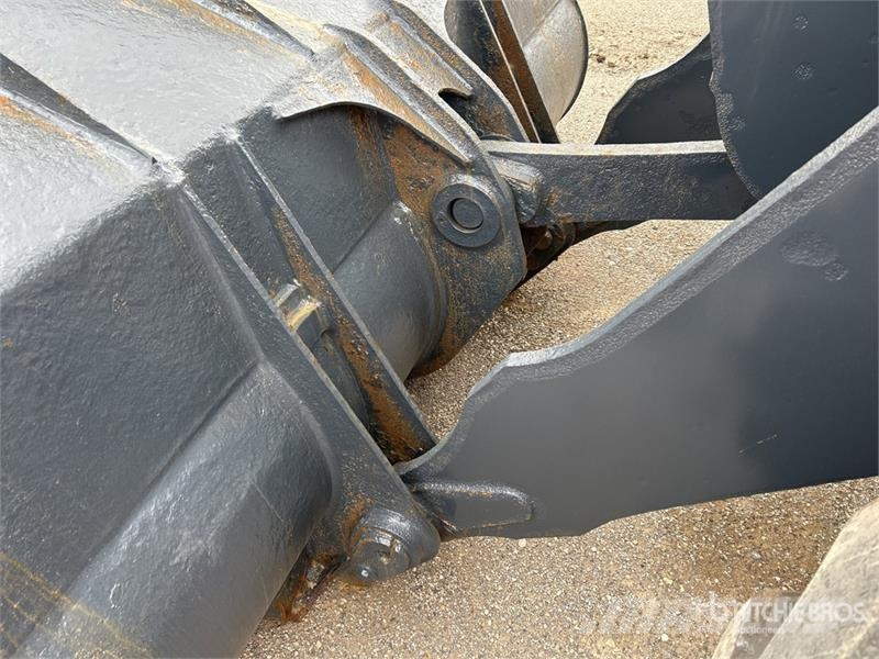 John Deere 544L Wheel Loader Фронтальні навантажувачі