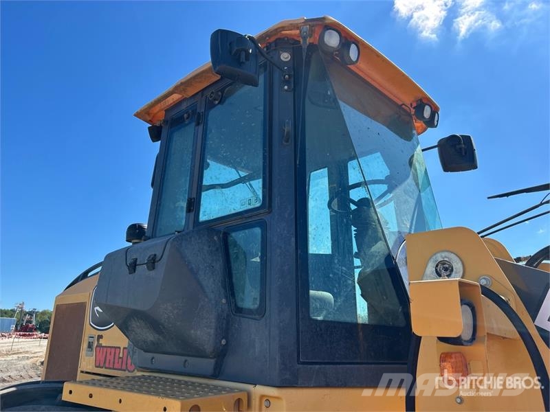 John Deere 544L Wheel Loader 휠로우더
