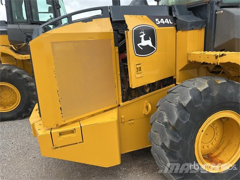 John Deere 544L Wheel Loader Фронтальні навантажувачі