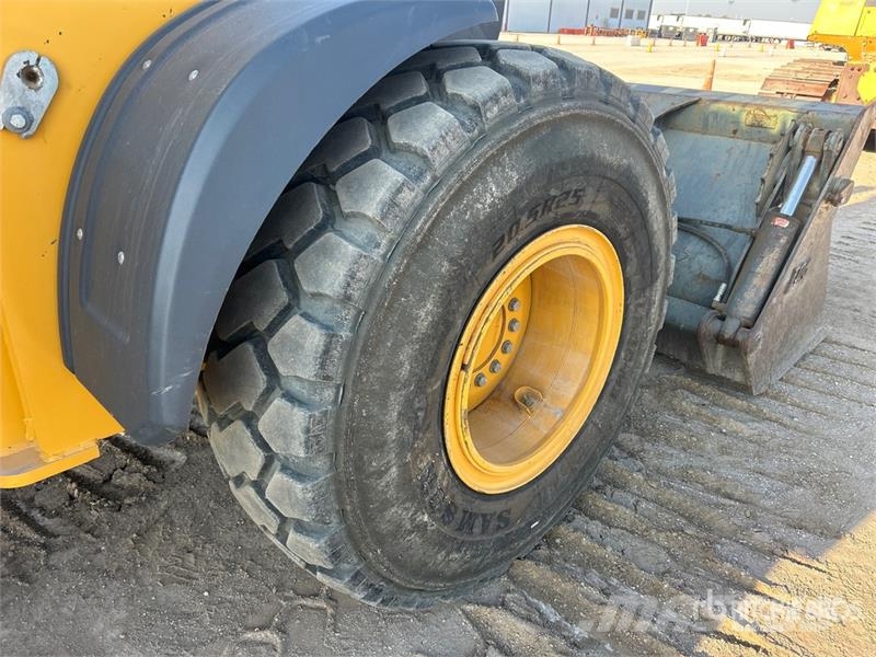 John Deere 544P Wheel Loader Pyöräkuormaajat