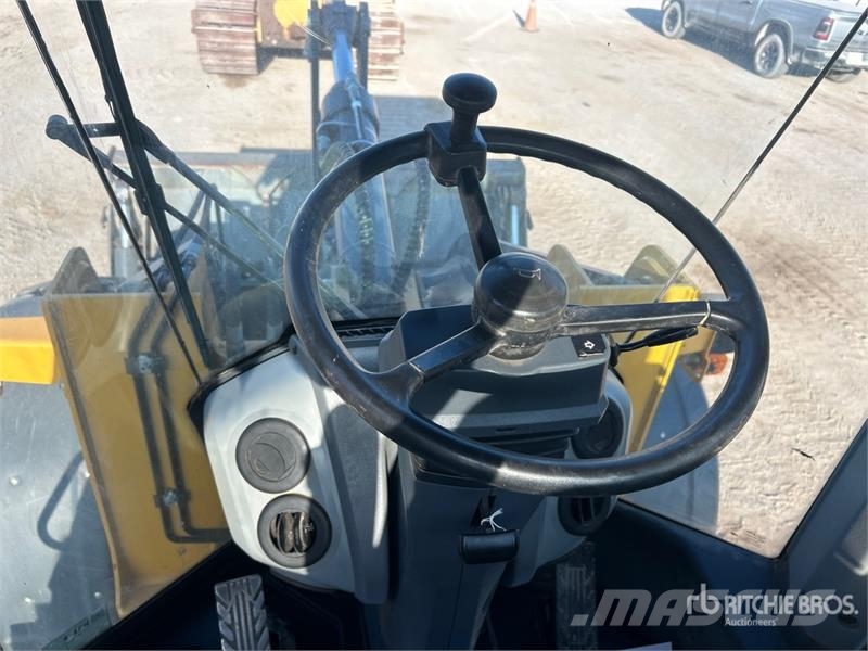 John Deere 544P Wheel Loader Pyöräkuormaajat