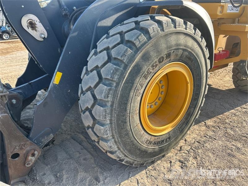John Deere 544P Wheel Loader Pyöräkuormaajat