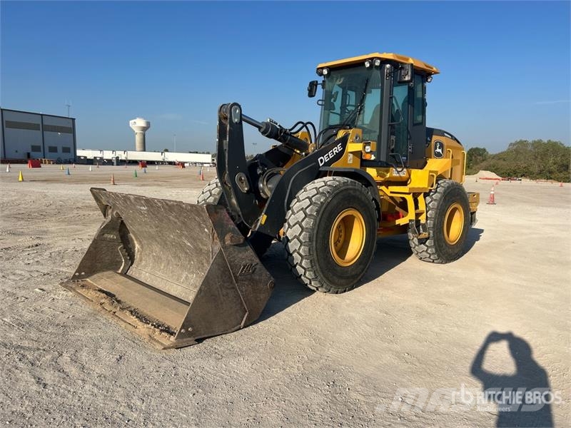 John Deere 544P Wheel Loader Pyöräkuormaajat