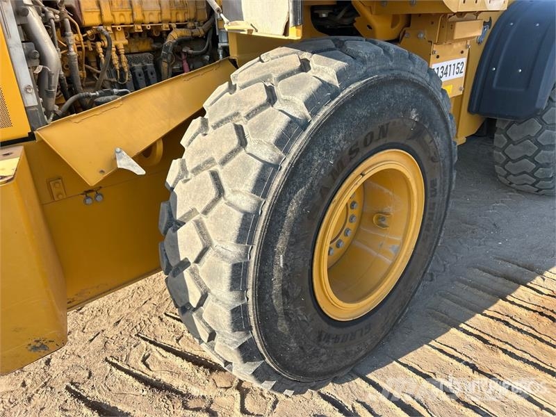 John Deere 544P Wheel Loader Pyöräkuormaajat
