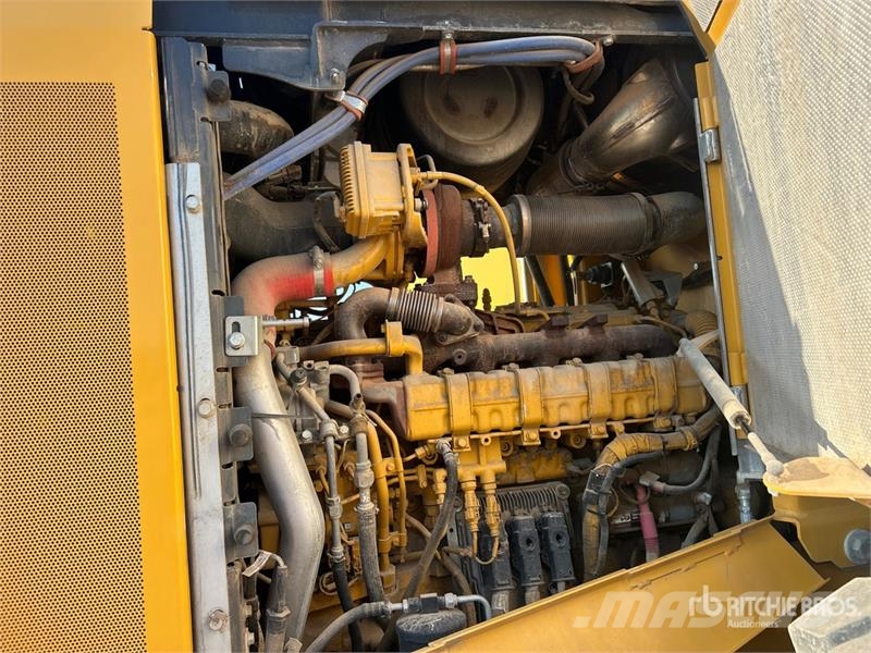 John Deere 544P Wheel Loader Pyöräkuormaajat