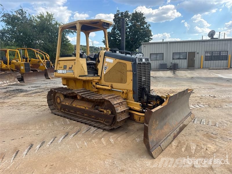 John Deere 550H 履带式推土机