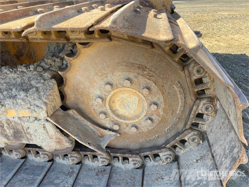 John Deere 550J Crawler dozers