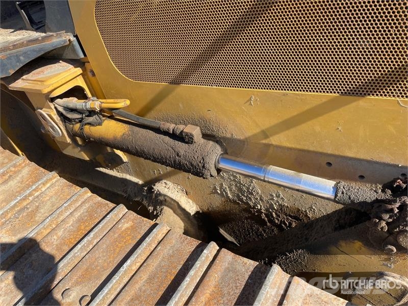 John Deere 550J Crawler dozers