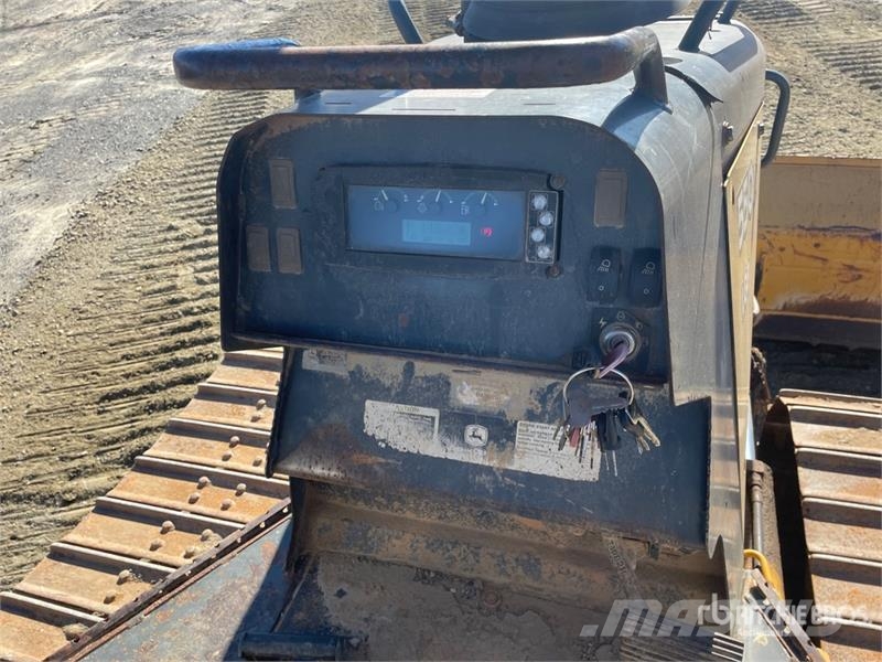John Deere 550J Crawler dozers