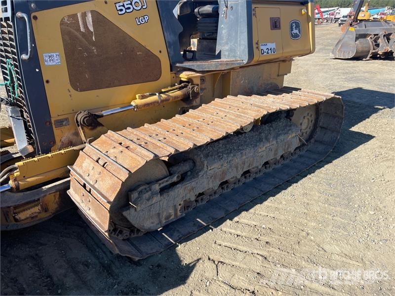 John Deere 550J Crawler dozers